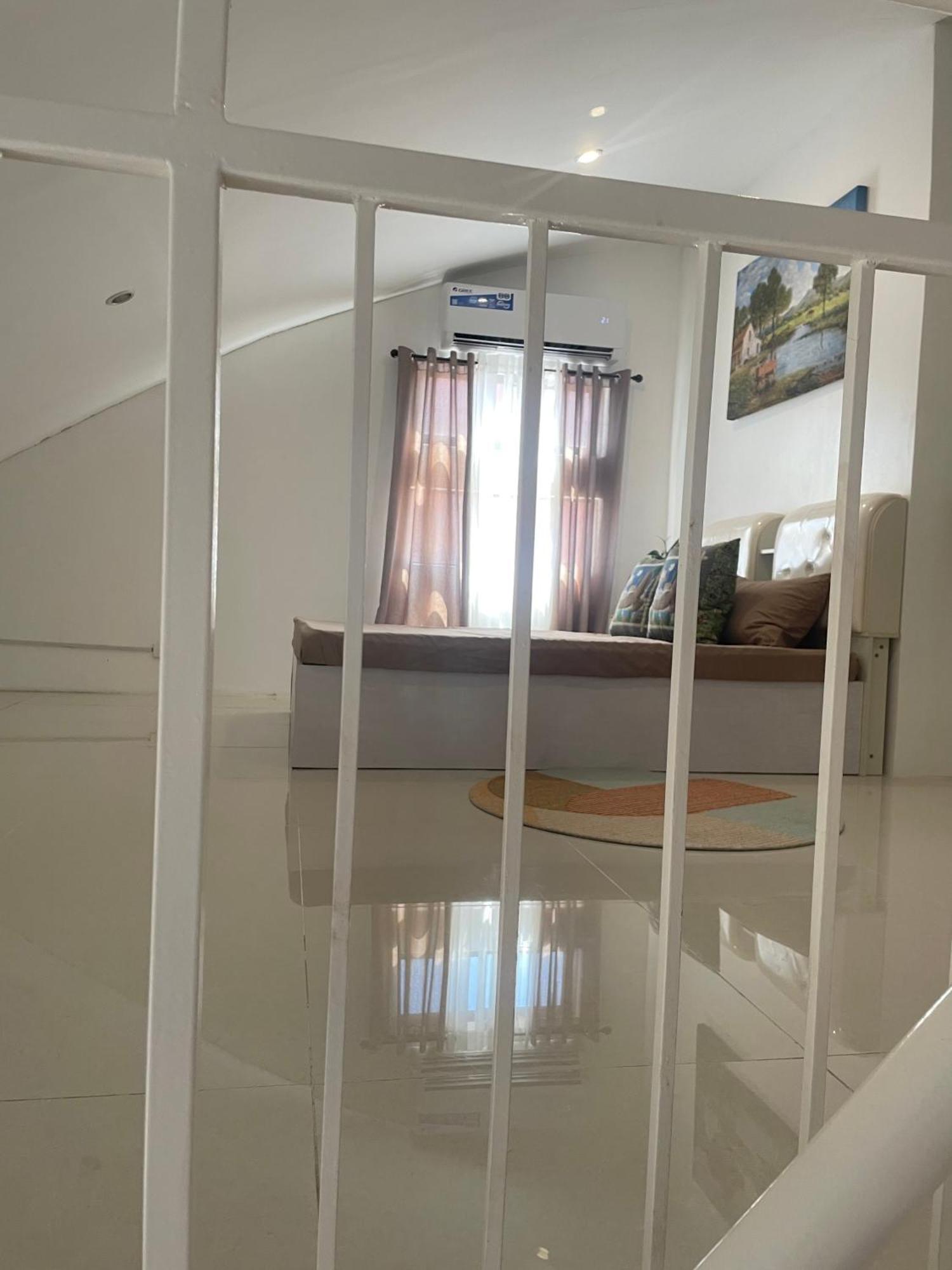 The Penthouse Suite Мактан Екстериор снимка